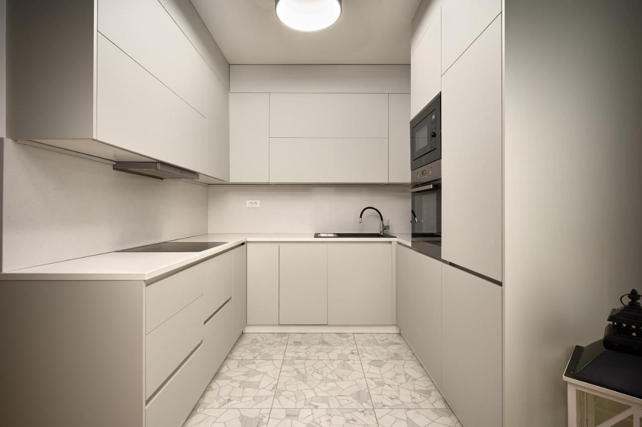 Klara Beach Apartment Split Exteriör bild